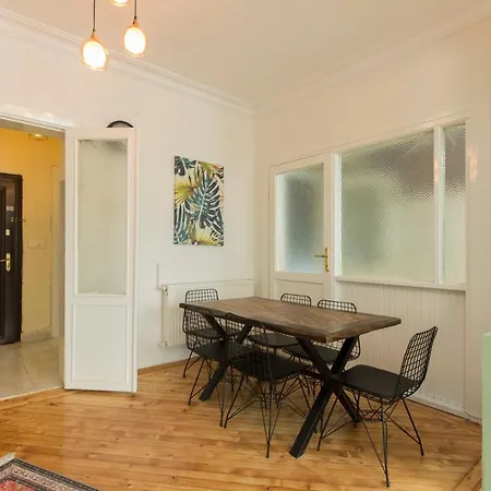 Apartamento Siraselviler Caddesi Estambul